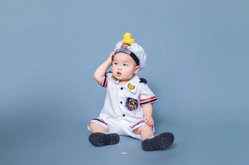 磐石宝宝老摇头怎么回事 磐石宝宝老摇头怎么回事